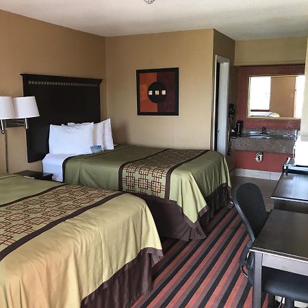 Days Inn By Wyndham Corpus Christi Beach Bagian luar foto